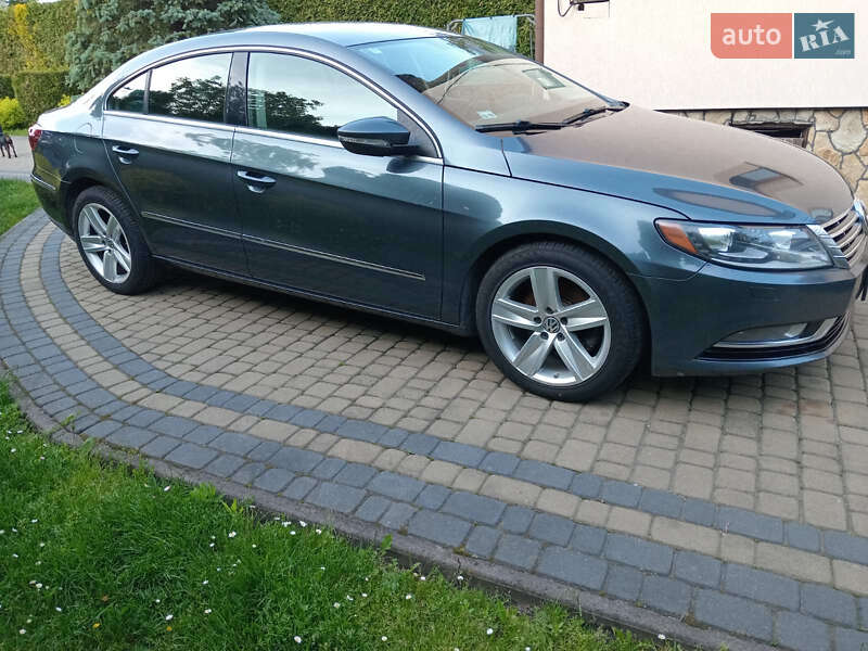 Купе Volkswagen CC / Passat CC 2013 в Львове