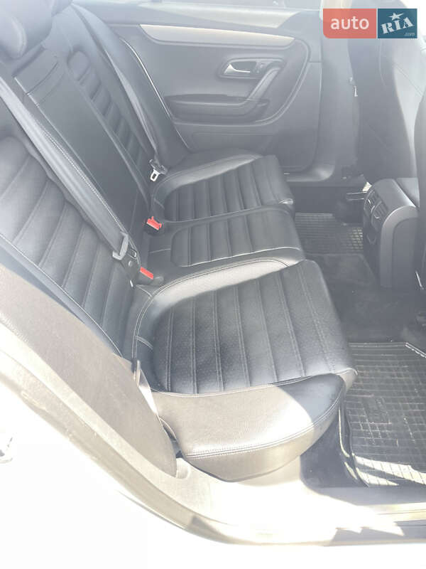 Купе Volkswagen CC / Passat CC 2015 в Херсоне