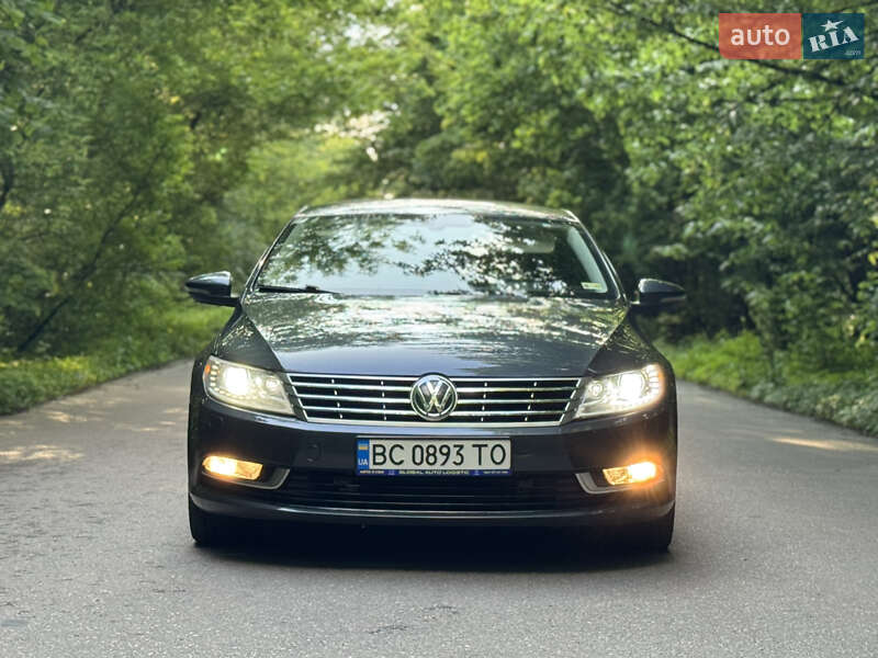 Купе Volkswagen CC / Passat CC 2012 в Сарнах