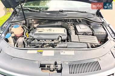 Купе Volkswagen CC / Passat CC 2014 в 