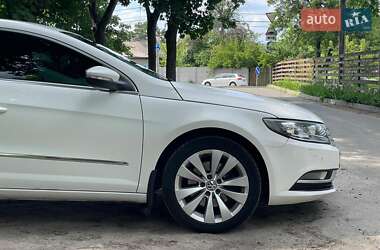 Купе Volkswagen CC / Passat CC 2013 в 