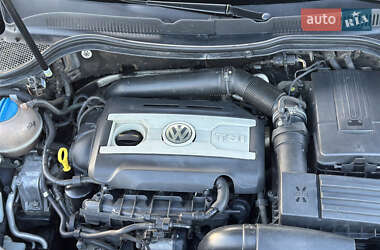 Купе Volkswagen CC / Passat CC 2013 в 