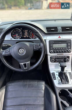 Купе Volkswagen CC / Passat CC 2008 в 