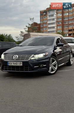 Купе Volkswagen CC / Passat CC 2015 в Киеве