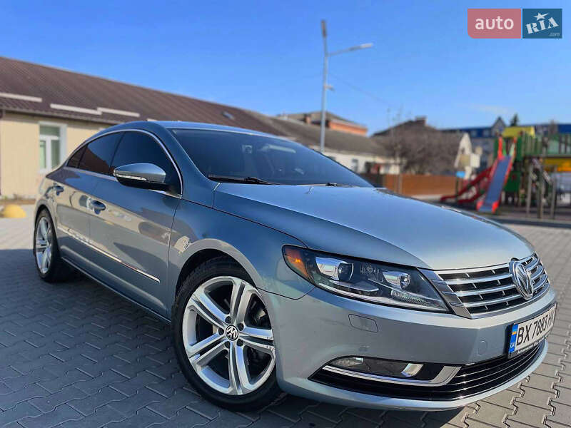 Купе Volkswagen CC / Passat CC 2012 в 