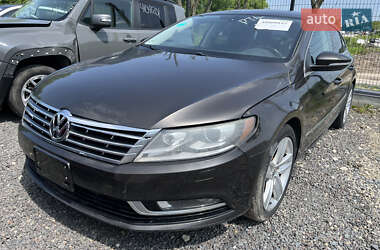 Купе Volkswagen CC / Passat CC 2013 в 