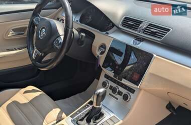 Купе Volkswagen CC / Passat CC 2013 в 