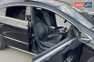 Купе Volkswagen CC / Passat CC 2012 в 