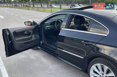 Купе Volkswagen CC / Passat CC 2012 в 