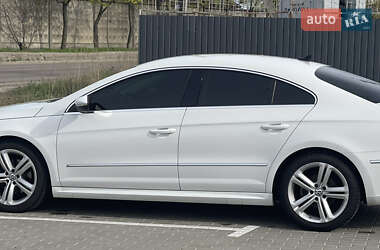 Купе Volkswagen CC / Passat CC 2016 в 