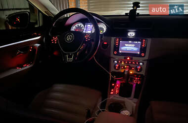 Купе Volkswagen CC / Passat CC 2016 в 