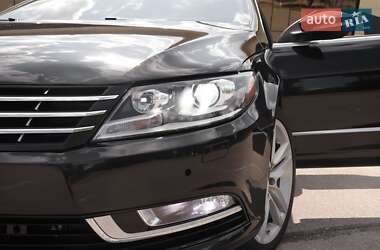 Купе Volkswagen CC / Passat CC 2012 в 