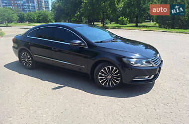 Купе Volkswagen CC / Passat CC 2014 в 