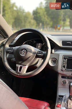 Купе Volkswagen CC / Passat CC 2012 в 