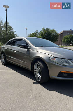 Купе Volkswagen CC / Passat CC 2010 в 