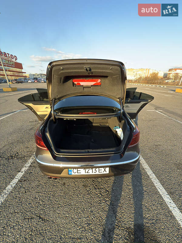 Купе Volkswagen CC / Passat CC 2014 в Чернівцях