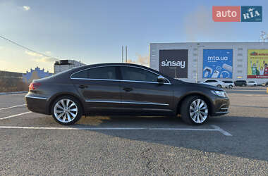 Купе Volkswagen CC / Passat CC 2014 в 