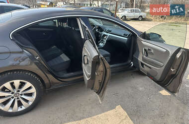 Купе Volkswagen CC / Passat CC 2015 в 