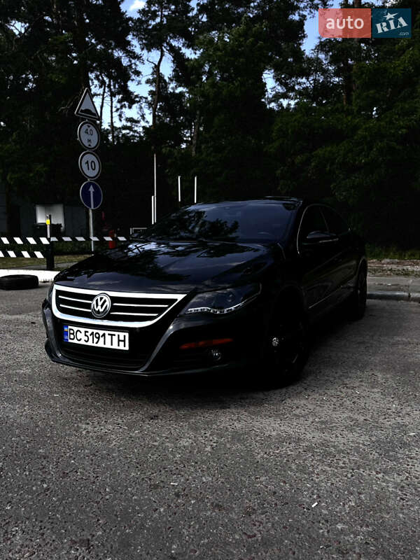 Купе Volkswagen CC / Passat CC 2009 в 
