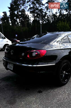 Купе Volkswagen CC / Passat CC 2009 в 