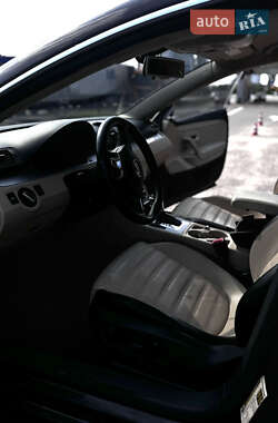 Купе Volkswagen CC / Passat CC 2009 в 