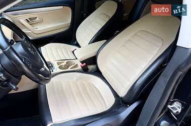 Купе Volkswagen CC / Passat CC 2015 в 
