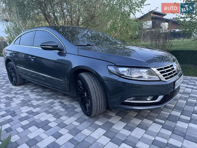 Купе Volkswagen CC / Passat CC 2014 в 