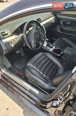 Купе Volkswagen CC / Passat CC 2013 в 