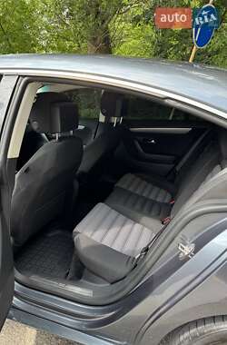 Купе Volkswagen CC / Passat CC 2013 в 