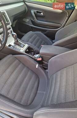 Купе Volkswagen CC / Passat CC 2012 в 