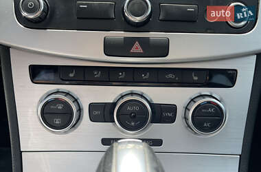 Купе Volkswagen CC / Passat CC 2014 в 