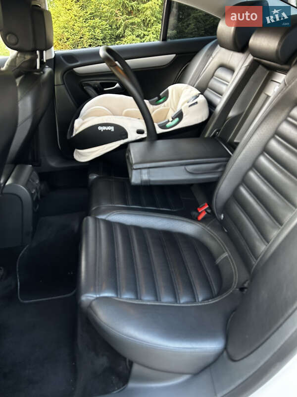 Купе Volkswagen CC / Passat CC 2015 в Южноукраинске