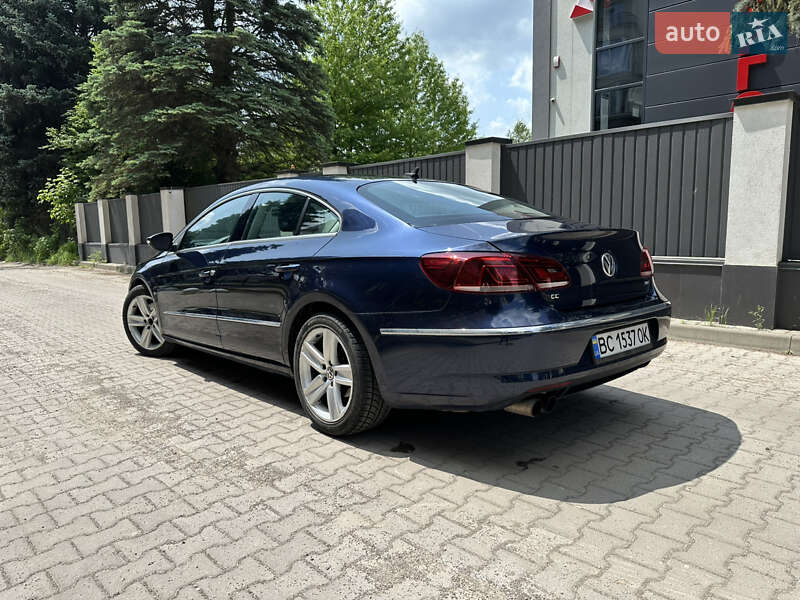 Купе Volkswagen CC / Passat CC 2013 в Львове