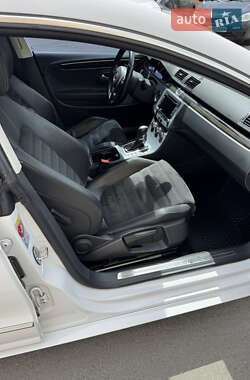 Купе Volkswagen CC / Passat CC 2013 в 