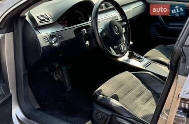 Купе Volkswagen CC / Passat CC 2009 в 