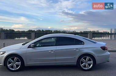 Купе Volkswagen CC / Passat CC 2012 в 