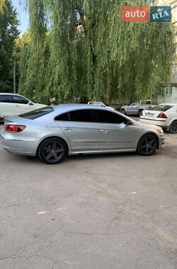 Купе Volkswagen CC / Passat CC 2014 в 