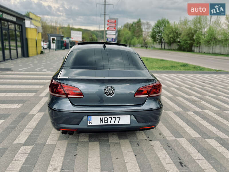 Купе Volkswagen CC / Passat CC 2012 в Львове