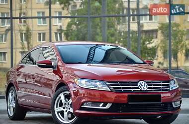 Купе Volkswagen CC / Passat CC 2013 в 