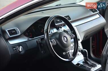 Купе Volkswagen CC / Passat CC 2013 в 