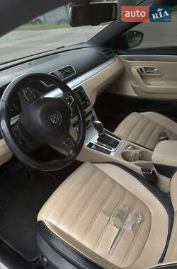 Купе Volkswagen CC / Passat CC 2014 в 