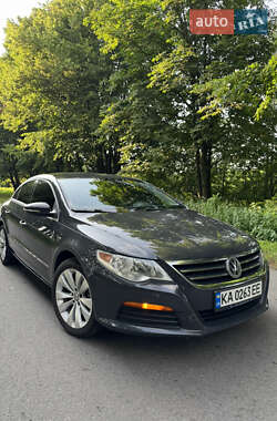 Купе Volkswagen CC / Passat CC 2011 в Києві