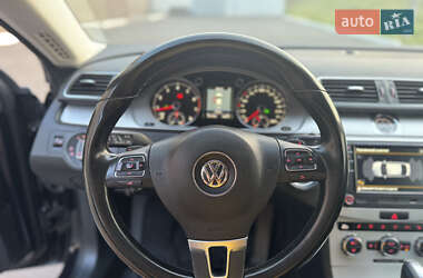 Купе Volkswagen CC / Passat CC 2012 в 