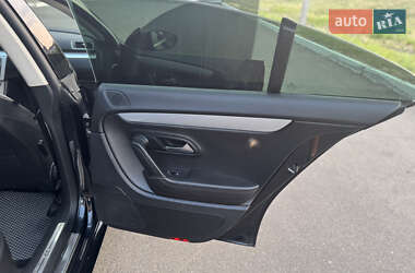Купе Volkswagen CC / Passat CC 2012 в 