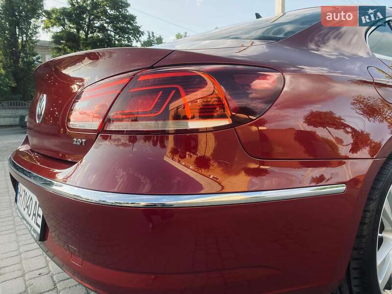 Купе Volkswagen CC / Passat CC 2013 в Дніпрі