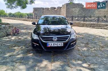Купе Volkswagen CC / Passat CC 2011 в 