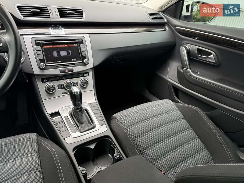 Купе Volkswagen CC / Passat CC 2012 в Днепре