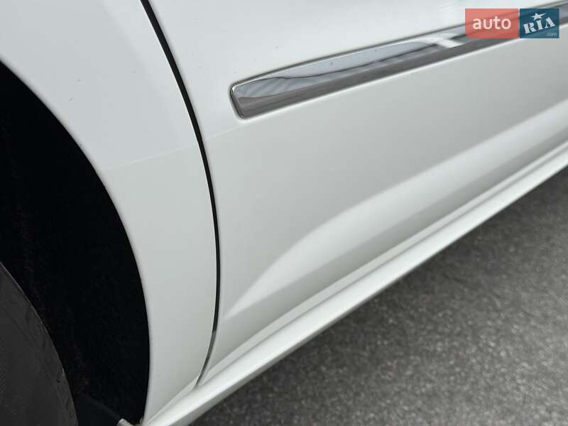 Купе Volkswagen CC / Passat CC 2012 в Днепре