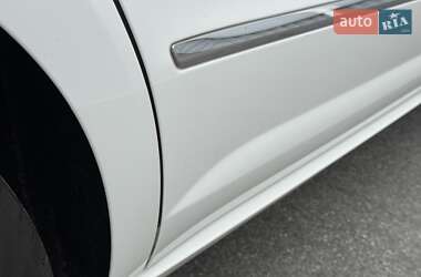 Купе Volkswagen CC / Passat CC 2012 в 