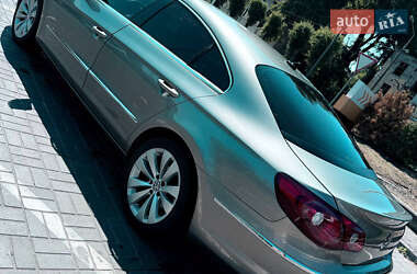 Купе Volkswagen CC / Passat CC 2008 в 